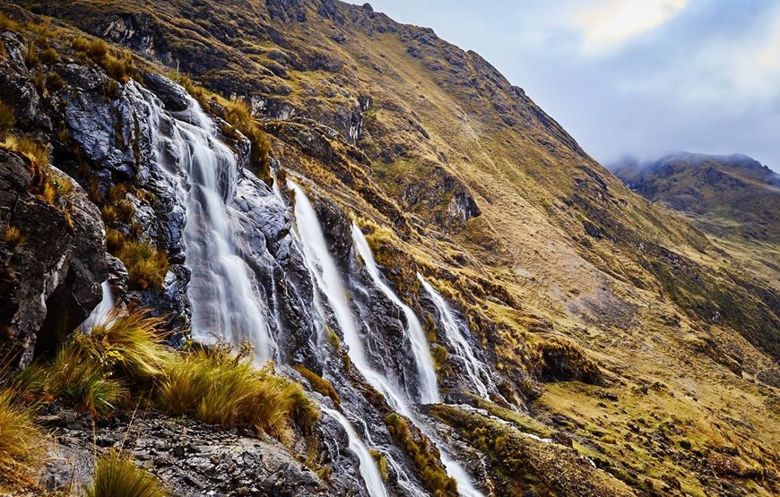 Lares Trek and Short Inca Trail Hike to Machu Picchu 5 Days